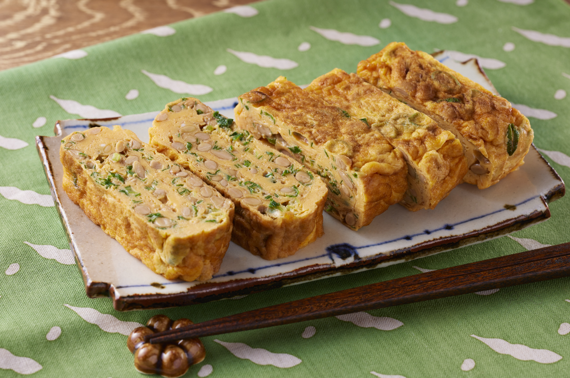 おかか納豆のだし巻き卵