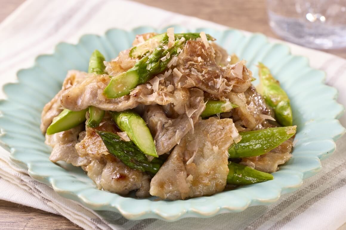 アスパラと豚肉のおかか炒め