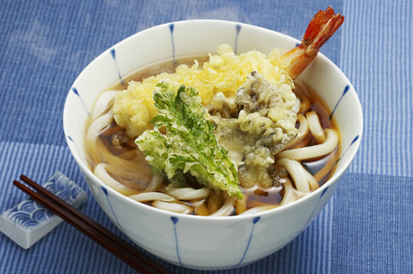 旬の野菜と魚介の天ぷらうどん