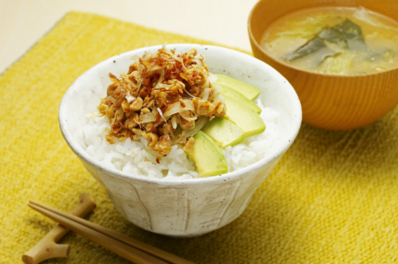 おかか納豆丼