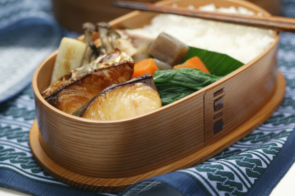 さわらのめんつゆ焼き弁当