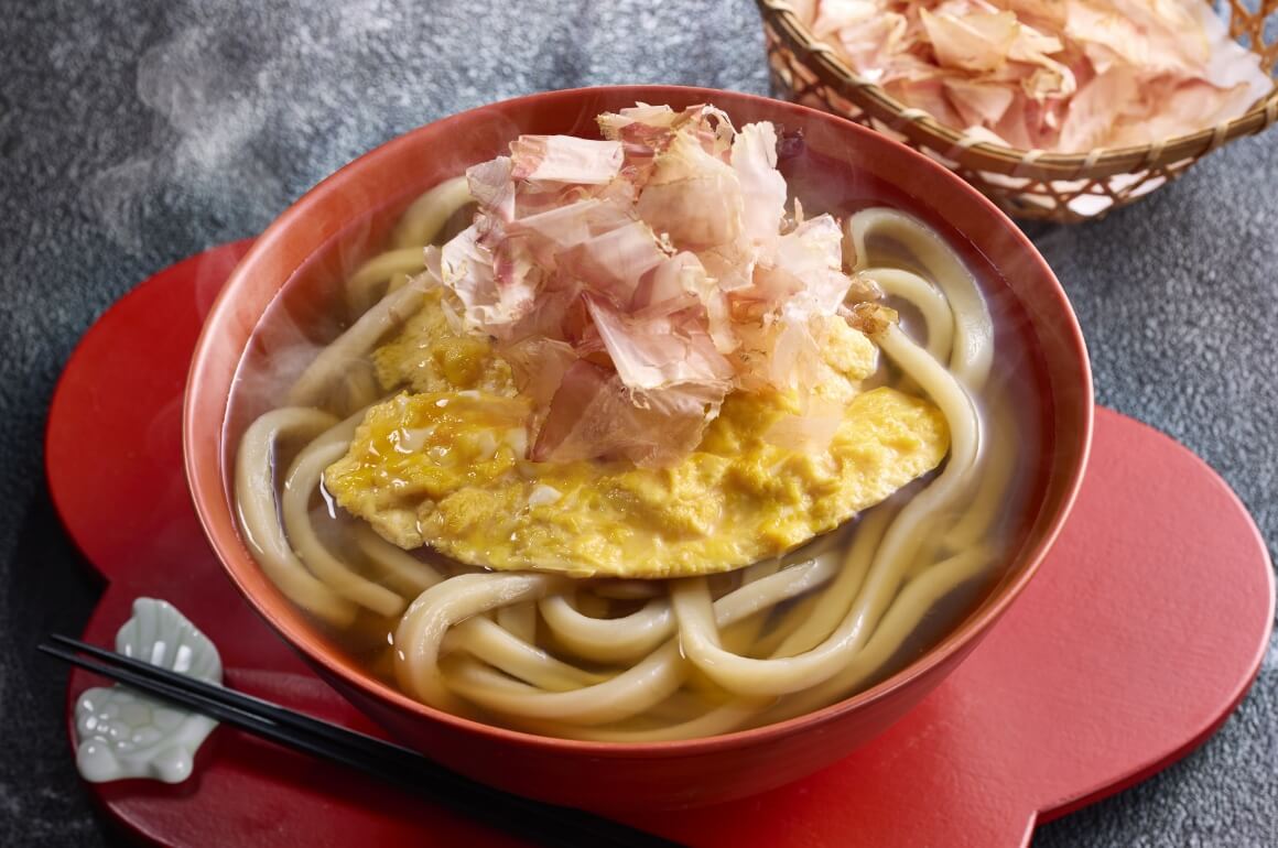 ふわふわ卵の年明けうどん