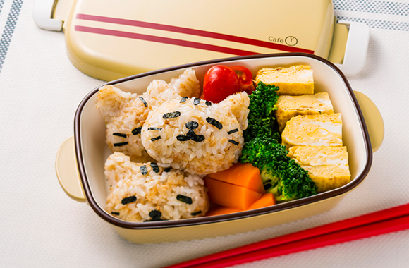 ねこのおにぎり弁当