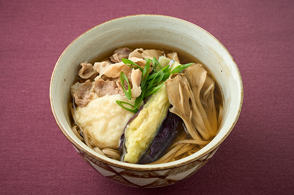 レンジ蒸しなすと豚肉のそば