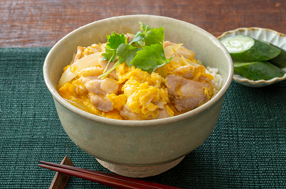 うどんつゆの素で！簡単親子丼