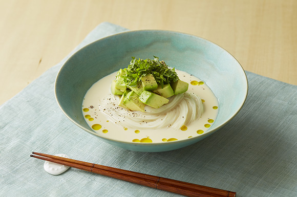 アボカド豆乳そうめん