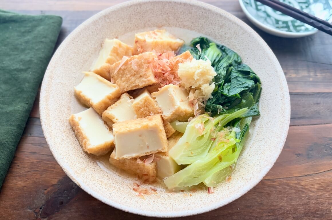 厚揚げとチンゲン菜の白だし煮
