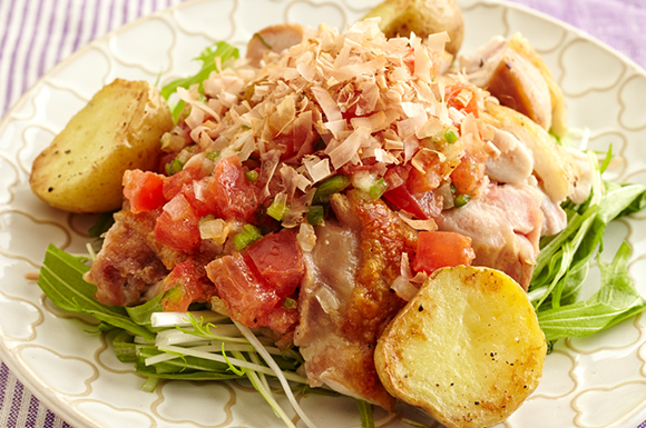 チキンとじゃが芋のソテー～かつおサルサソース仕立て～