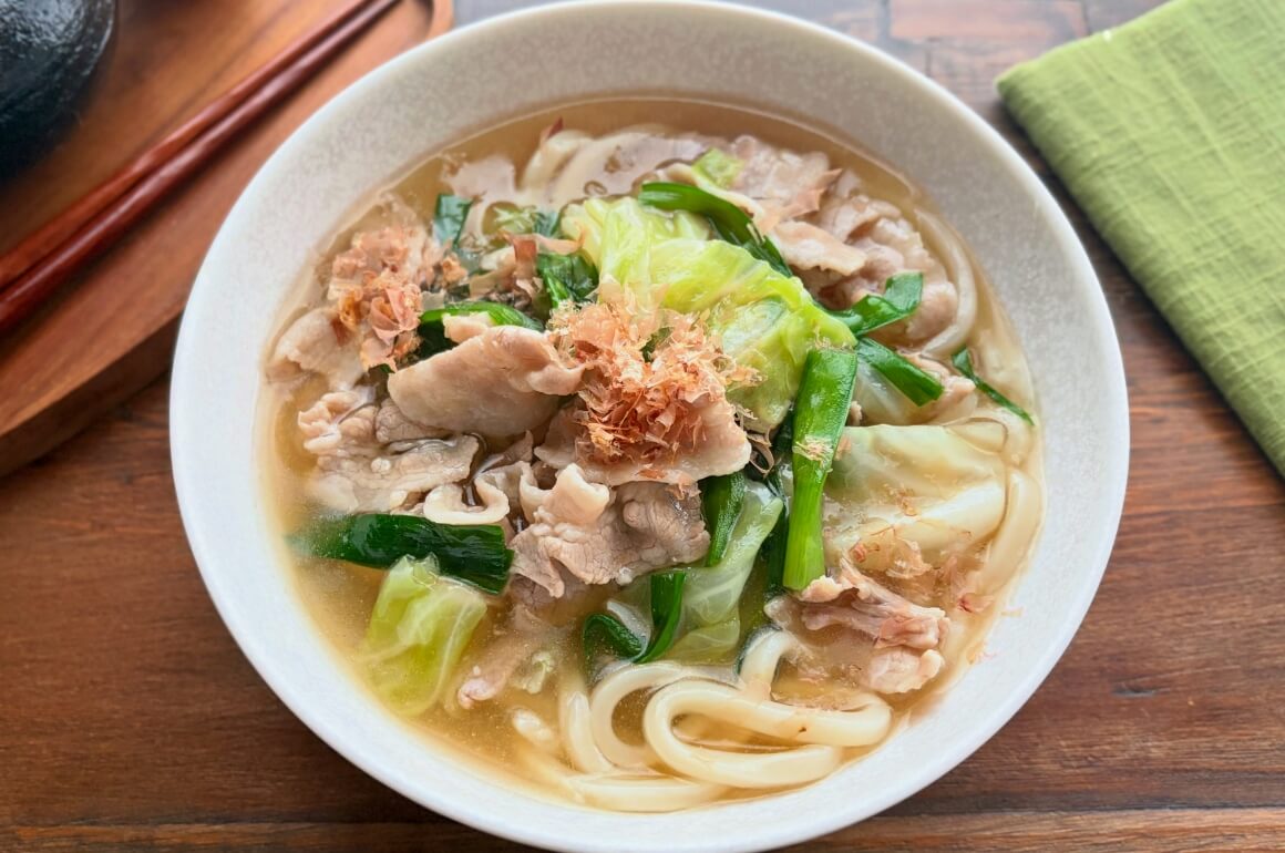 豚バラキャベツのあんかけうどん