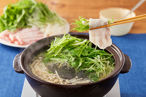 山盛り水菜の豚しゃぶ野菜鍋