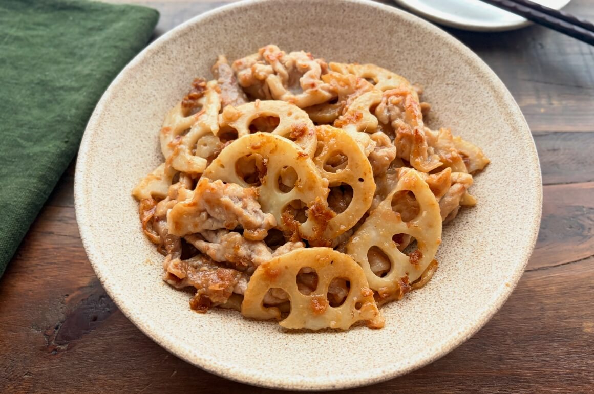 れんこんと豚肉のおかか味噌和え