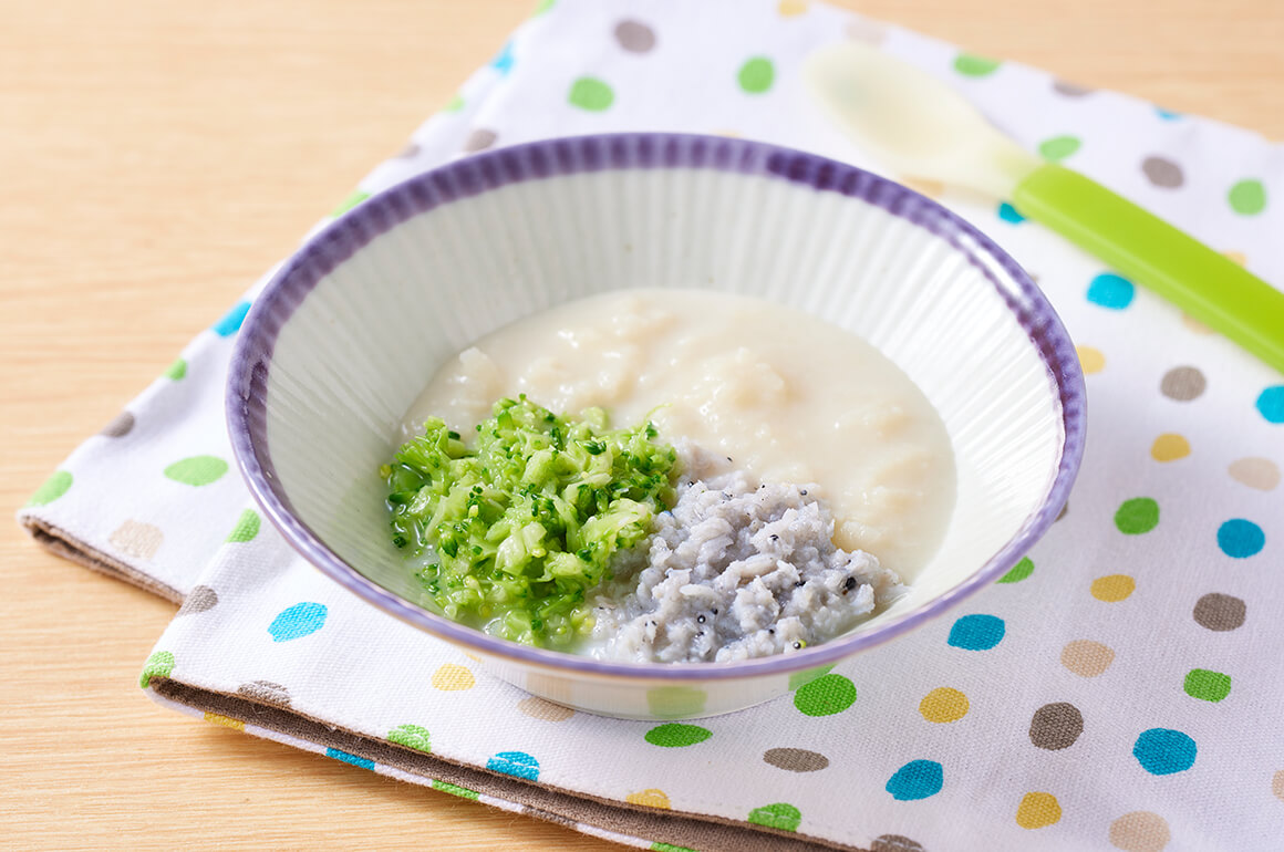 しらすとじゃがいものミルク煮（離乳食初期）