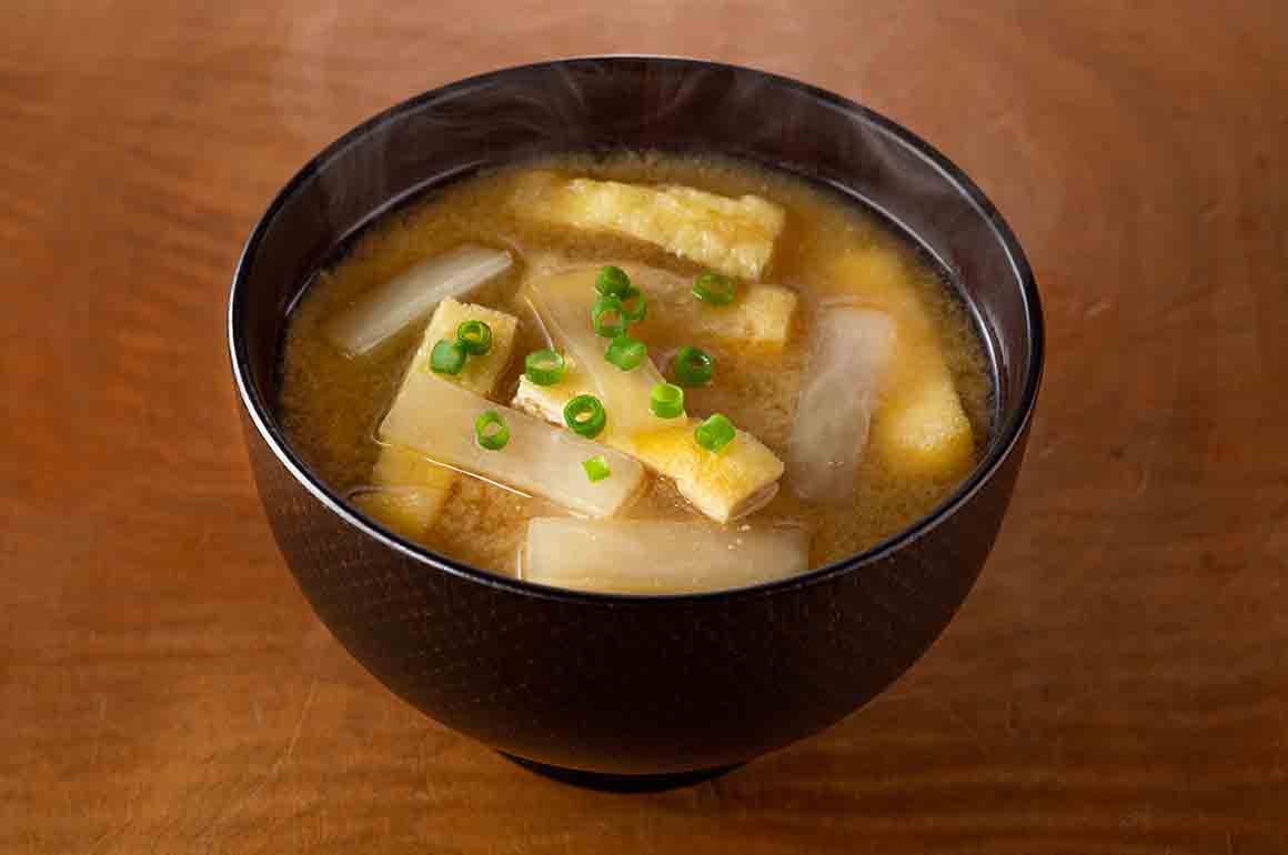 大根と油揚げの味噌汁