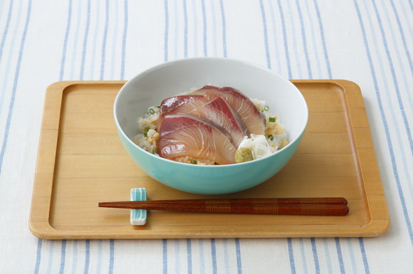 ぶりのめんつゆ漬け丼