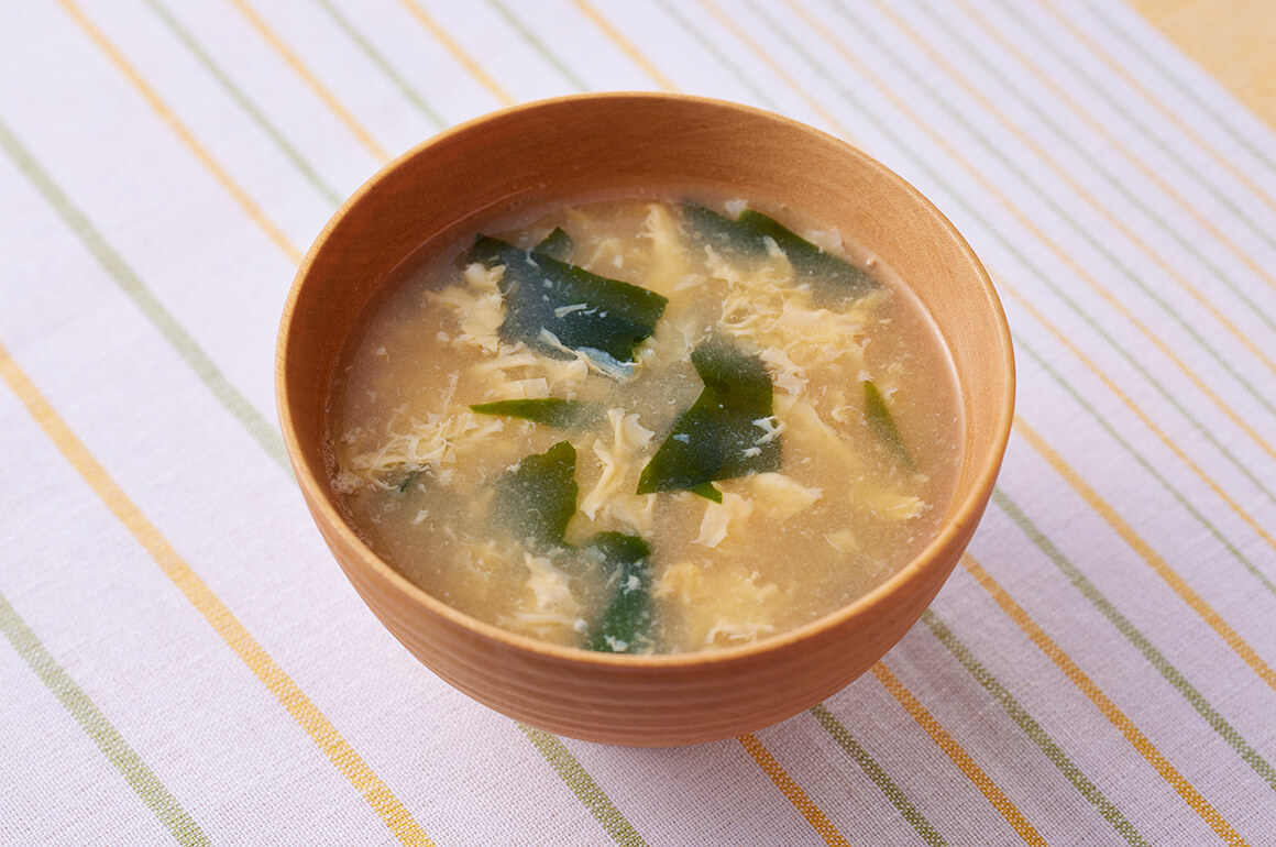 卵とわかめの味噌汁（幼児食）
