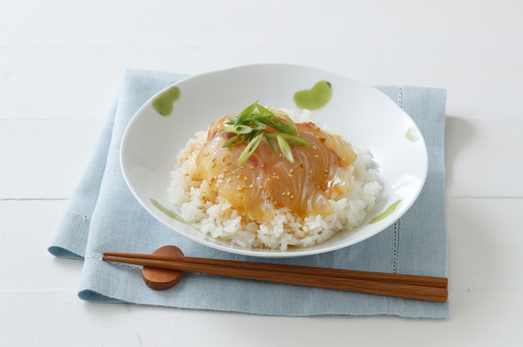 鯛のめんつゆ漬け丼