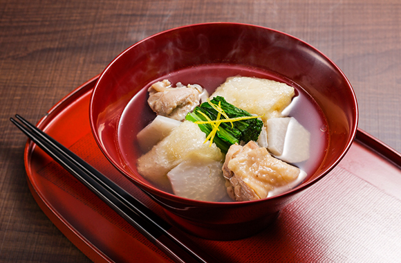 揚げ餅と里いもの雑煮風スープ