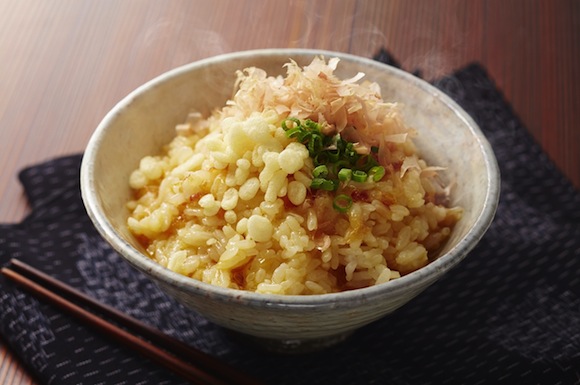 天かすと卵のおかかご飯