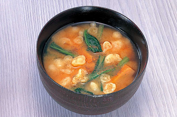 にんじんと小松菜の味噌汁